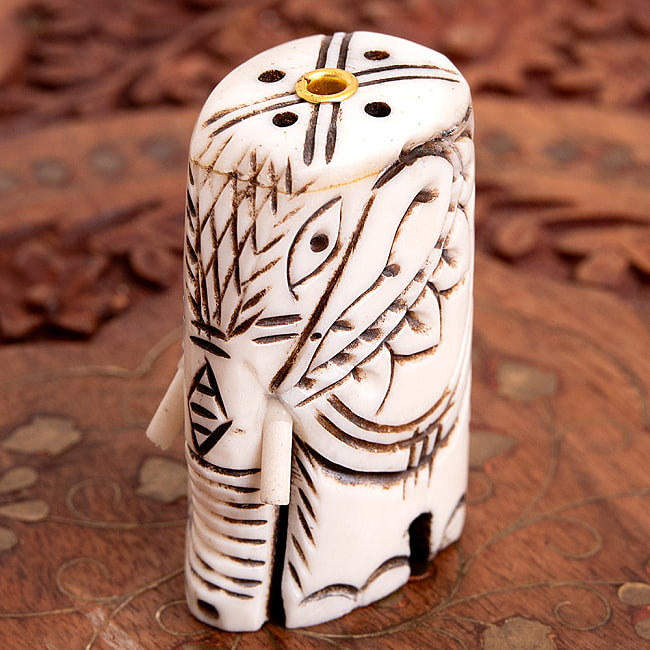 【送料無料・12個セット】水牛の角で作ったゾウさんお香立て - クリーム 2 - 全体写真です