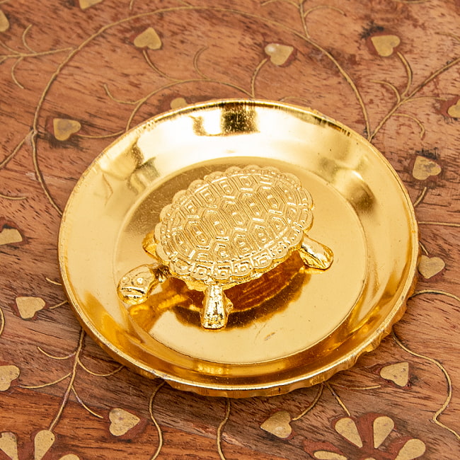 インド風水のプレート（kachwa plate） - 金の写真1枚目です。全体写真ですカチュワ・プレート, kachwa plate,亀,風水,vaastu,