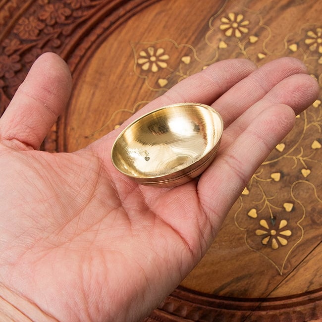 金色の小皿[直径:5cm] 6 - 小さなボウルです。