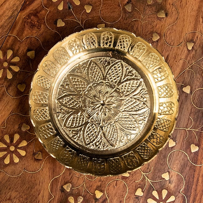 真鍮製の礼拝小皿 - Kinari Plate 直径：9.5cm程度の写真礼拝,puja,プージャ,風水,vaastu,