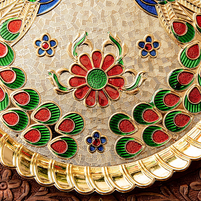 【約19cm】インドの礼拝皿 プージャターリー 孔雀 3 - 艶やかな装飾です。