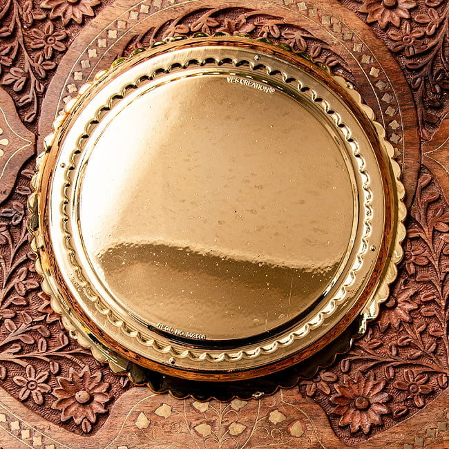 【約20cm】インドの礼拝皿 プージャターリー シンプル 6 - フチが少し持ち上がっています。