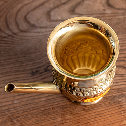 聖水入れ　プージャ用ブラス水差し 美しい彫り込み模様 - サブ2