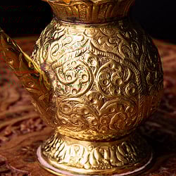 聖水入れ　プージャ用ブラス水差し 美しい彫り込み模様 - サブ3