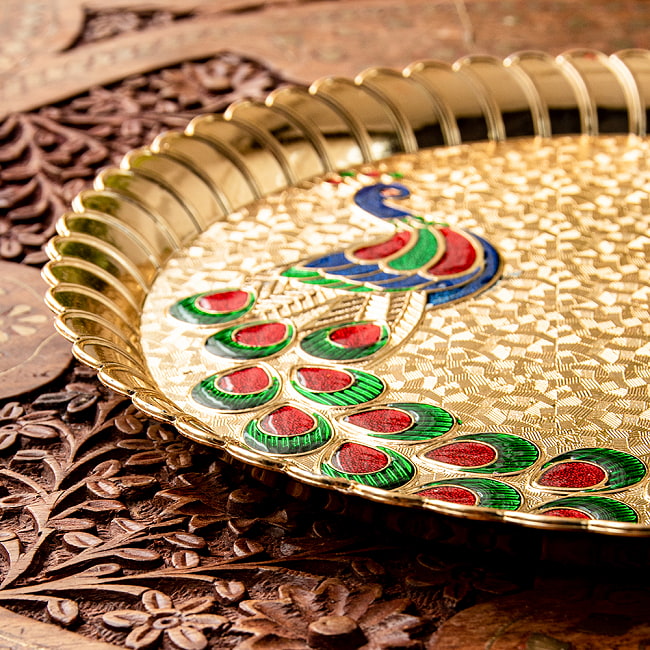 【3個セット】【約25.5cm】インドの礼拝皿 プージャターリー 孔雀 7 - フチが少し持ち上がっています。