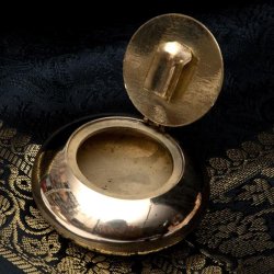 ブラスの円形灰皿[6cm] の通販 - TIRAKITA.COM
