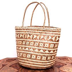 天然素材が優しい パンダンリーフのミニバッグナチュラル - サブ3