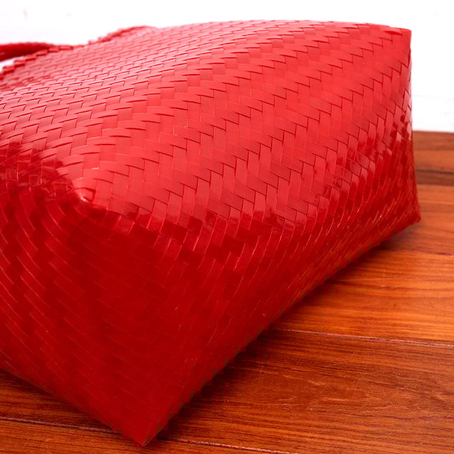 【Sサイズ】ビタミンカラーが可愛いパサールバッグ-27cm×33cm 9 - 底部分まできれいに編まれています