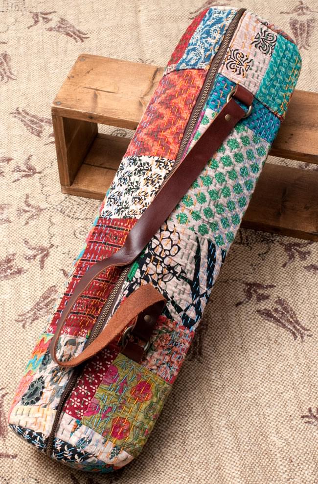 〔一点もの〕伝統を紡いだ ラリーキルトのヨガマットバッグ 2 - 裏面の写真です