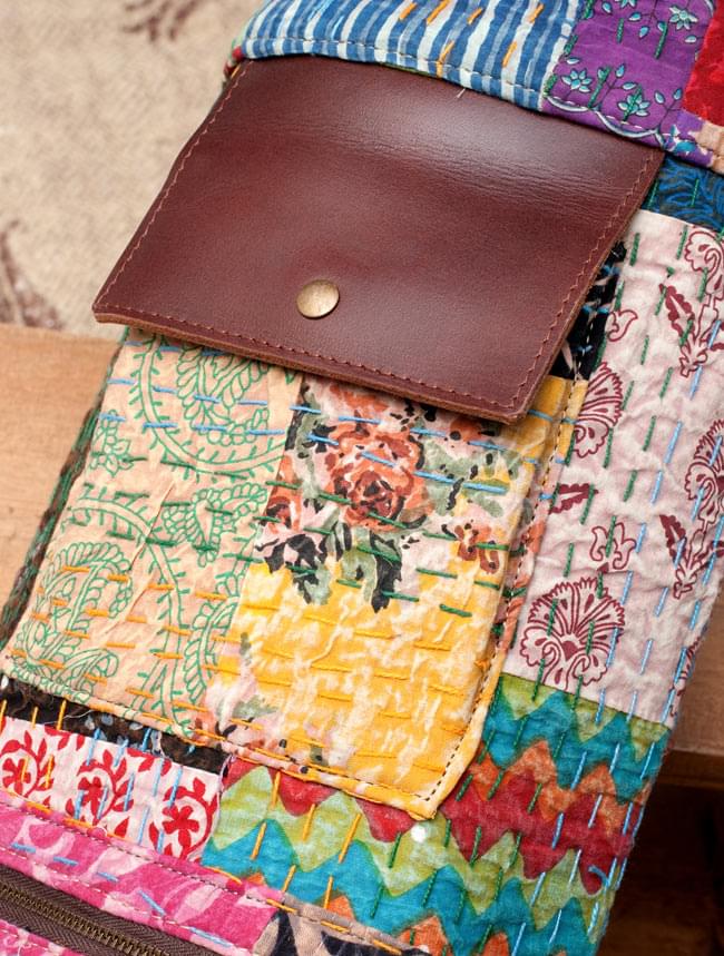 〔一点もの〕伝統を紡いだ ラリーキルトのヨガマットバッグ 4 - ポケットの拡大写真です