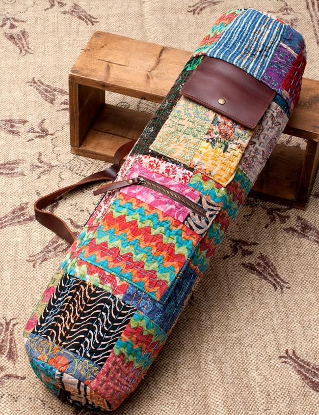 〔一点もの〕伝統を紡いだ ラリーキルトのヨガマットバッグの写真