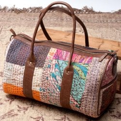 〔一点物〕伝統を紡いだ ラリーキルトのボストンバッグの商品写真