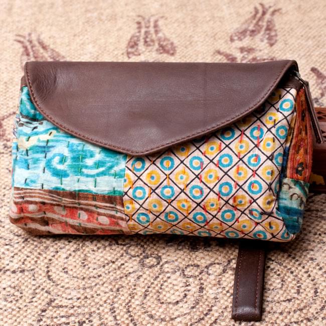 〔一点物〕伝統を紡いだ ラリーキルトのクラッチウォレットの写真