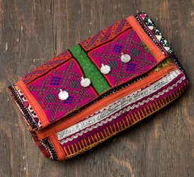 【一点物】アラブのクラッチバッグの商品写真