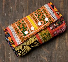 【一点物】アラブのクラッチバッグの商品写真