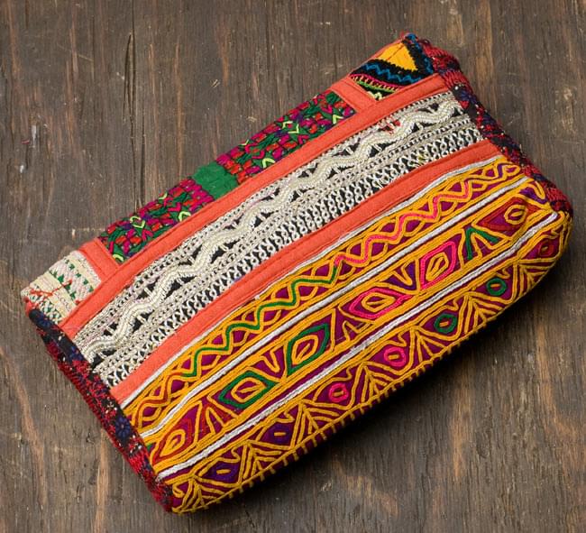 【一点物】アラブのクラッチバッグ 2 - 裏面の写真です