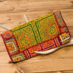 【1点物】カッチ刺繍のクラッチバッグ−ショルダー付き - サブ3