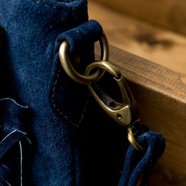 【一点物】アラブのショルダーバッグ-Lサイズ 5 - ストラップはこのように取り外し可能です。その日の気分で使い分けて下さい。