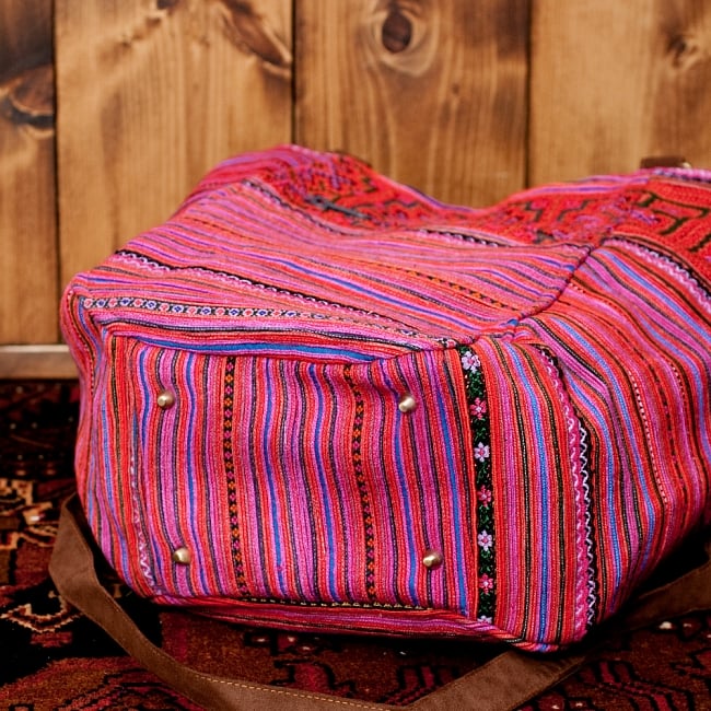 モン族刺繍の2way トートバッグ - ピンク系 6 - しっかりとしたマチです