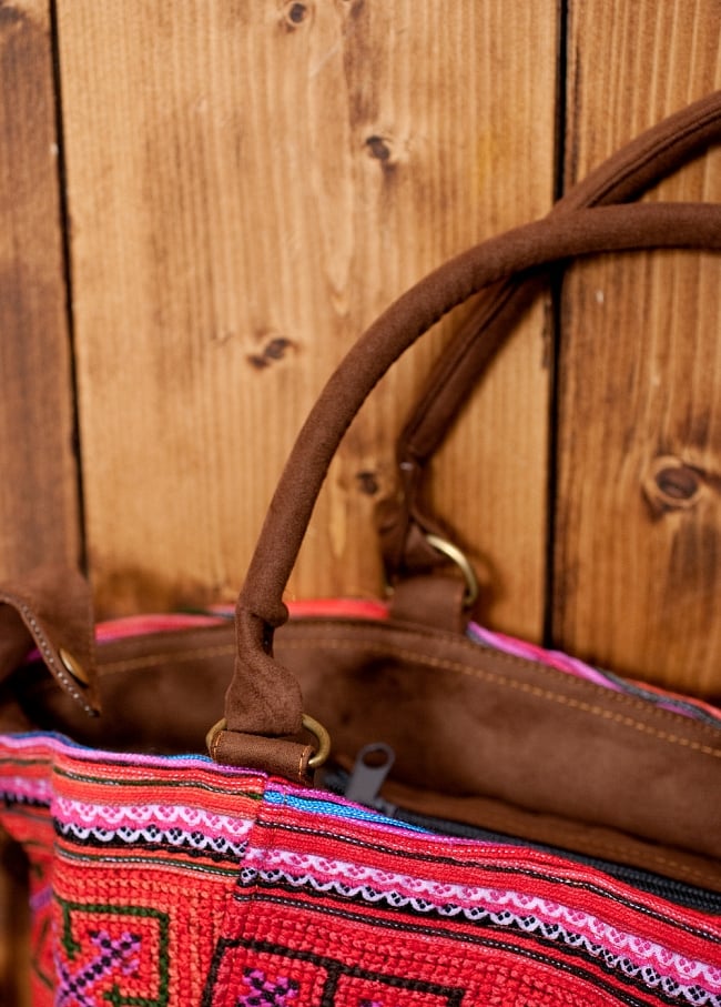 モン族刺繍の2way トートバッグ - ピンク系 9 - 持ち手部分もしっかりしていて、持ちやすいです。