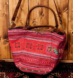 モン族刺繍の2way トートバッグ - 赤系の商品写真
