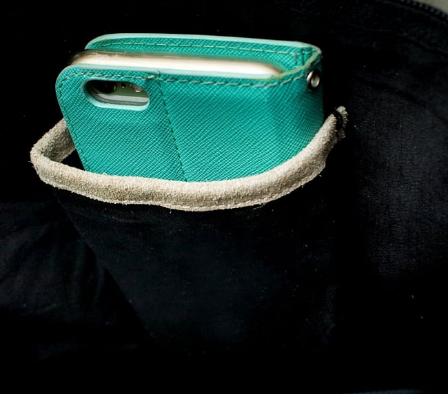 【一点物】アラブのショルダーバッグ-Lサイズ 8 - 反対側にももう1つ内ポケットがあり、便利です!