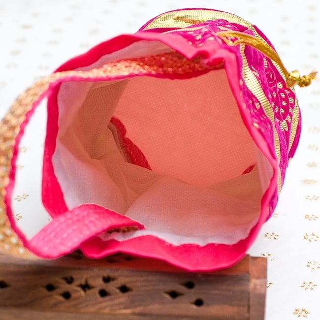 きらきらペイズリーのミニバッグ - レッド 8 - 中はシンプルで使いやすいです!※以下色違い商品になります