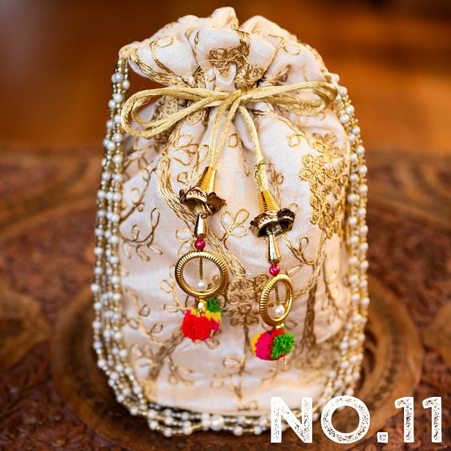 インドのきらきらミニバッグ・サリー等へオススメの巾着　ゴールド刺繍系 22 - No.11