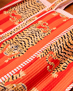 インドのトラ！ タイガープリントのコットンバッグ - サブ3