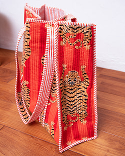 インドのトラ！ タイガープリントのコットンバッグ - サブ5