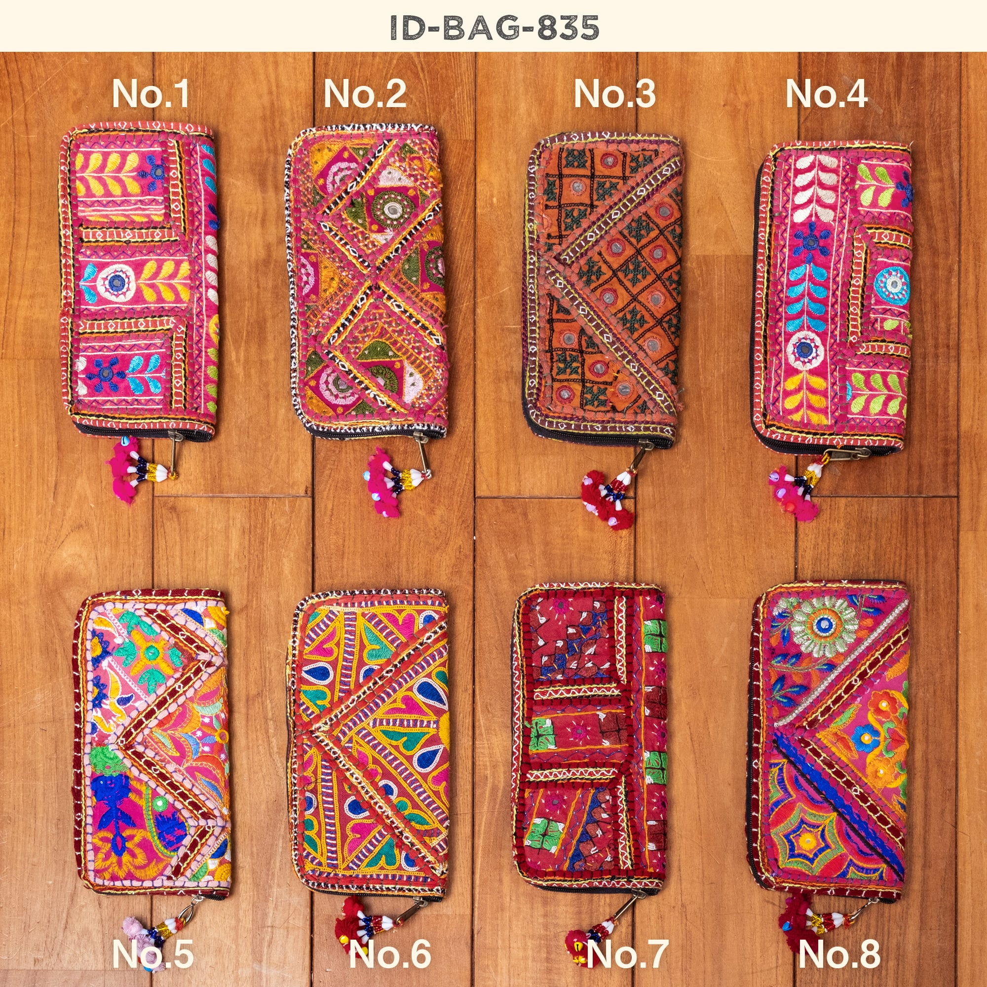 【1点物】カッチ刺繍の長財布〔ベース　赤・ピンク・暖色系〕5枚目の説明写真です