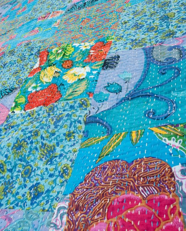 〔インドのパッチワーク〕ラリーキルトの大判マルチクロス〔約230cm×約150cm〕 2 - とても美しいパッチワークですよ