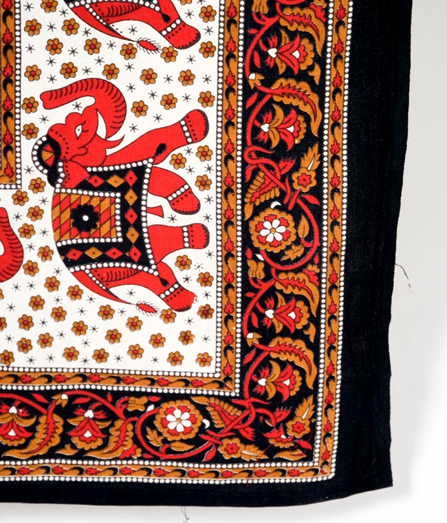 マルチクロス - 円形 象【約210cm×約130cm】 3 - 縁部分の写真です