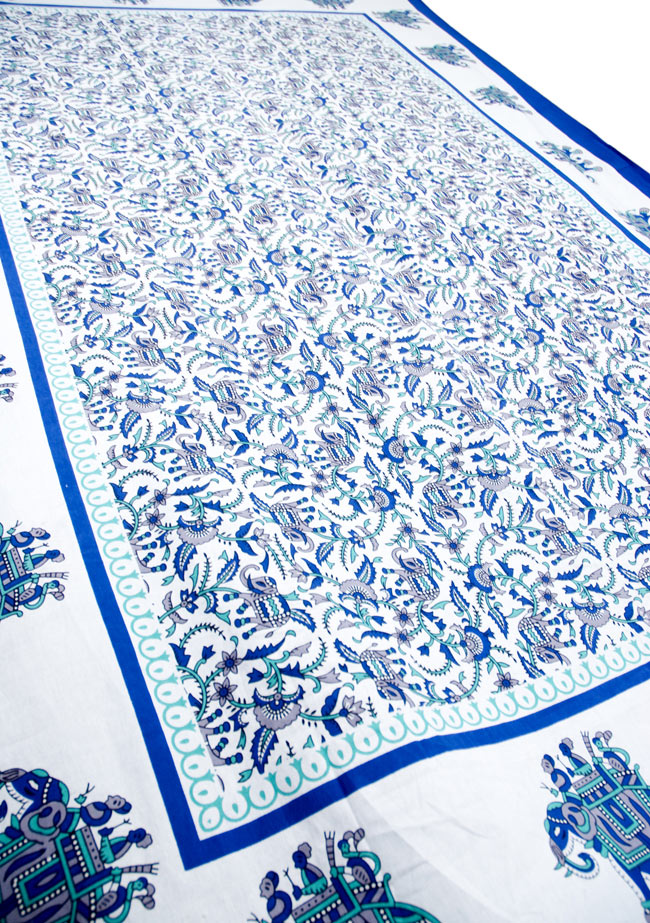 マルチクロス - 唐草【約210cm×約130cm】 4 - 斜めに撮ってみたところです