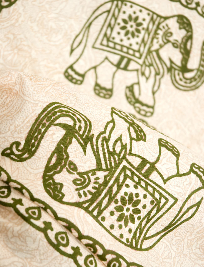 マルチクロス - 象【約200cm×約130cm】 5 - 生地の拡大写真です。質感、雰囲気のある生地です。
