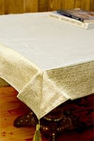 〔約105cm×105cm〕インドの金糸入りテーブルカバー - ベージュホワイトの商品写真