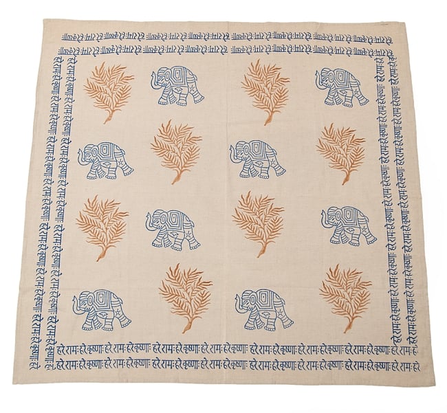 [約102cm x 約105cm]木版染め インド綿テーブルクロス  - 象と樹木 3 - ほぼ正方形の形をしています。