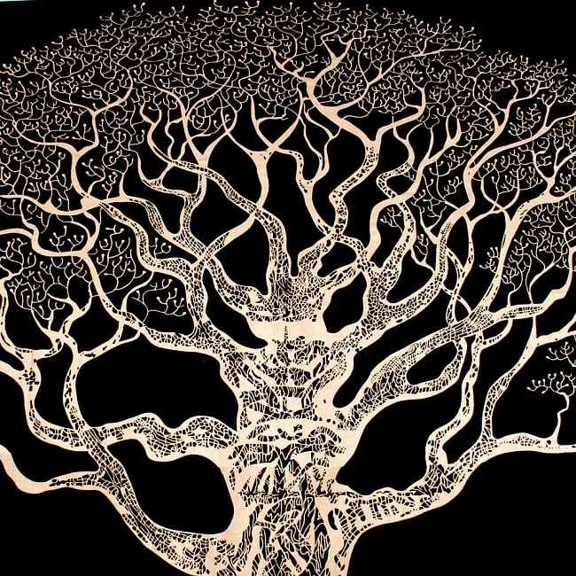 マルチクロス - ゴールドラメ 生命の樹 ツリー・オブ・ライフ〔約225cm×約210cm〕 2 - 中心部分の拡大写真です。とても迫力があるデザインです。