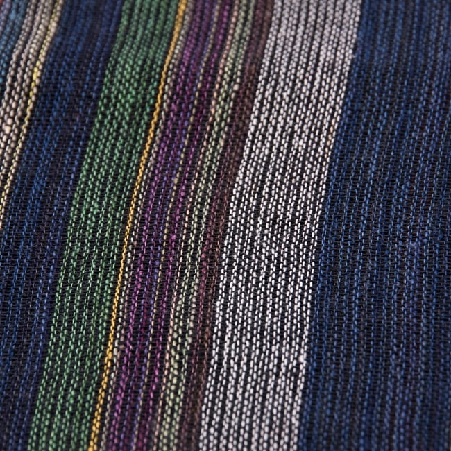 〔225cm×150cm〕柔らか手触りのイタワ織りマルチクロス - グレー×ネイビー 3 - インド現地でつくられています。どこか素朴さを感じる素敵な生地です。