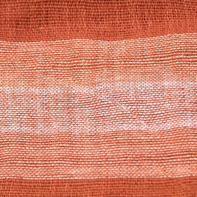 〔225cm×150cm〕柔らか手触りのイタワ織りマルチクロス - オレンジ 3 - インド現地でつくられています。どこか素朴さを感じる素敵な生地です。