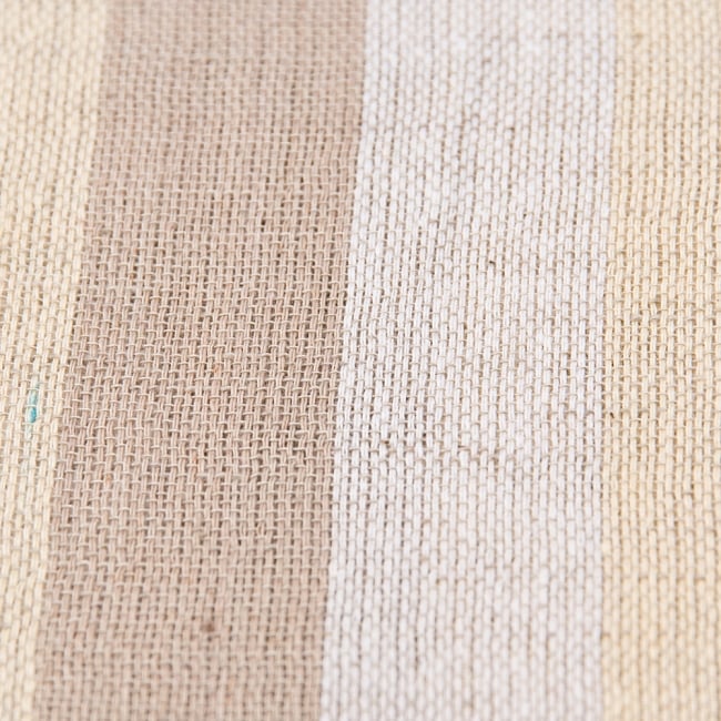 〔225cm×150cm〕柔らか手触りのイタワ織りマルチクロス - ベージュ 3 - インド現地でつくられています。どこか素朴さを感じる素敵な生地です。