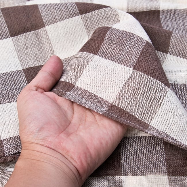〔225cm×150cm〕柔らか手触りのイタワ織りマルチクロス - ブラウン 4 - 柔らかい手触りながらも強度を感じる厚みです。