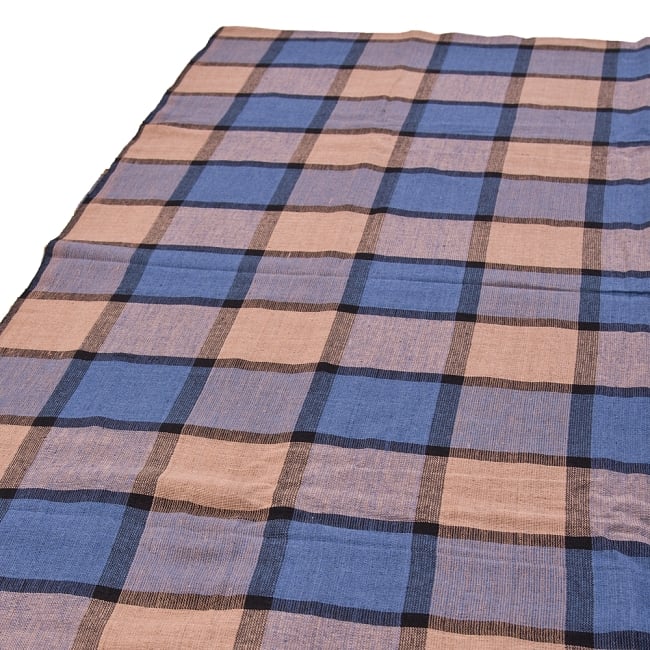 〔225cm×150cm〕柔らか手触りのイタワ織りマルチクロス - ブラウン×ブルーの写真1枚目です。雰囲気のあるインドらしい柄と、適度なざっくり感で、優しい風合いが魅力です。柄もあわせやすいチェックです。マルチクロス シングル,ベッドカバー,ソファーカバー,カディコットン,インド綿 布,テーブルクロス