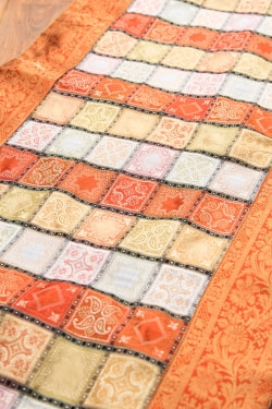 〔約175cm×45cm〕インドの金糸入りテーブルランナー -　 オレンジ×マルチカラー - サブ5