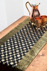 〔約175cm×45cm〕インドの金糸入りテーブルランナー -　ブラック×サークル(ID-BDCB-1429)