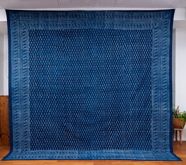 〔各模様あり〕特大藍染めマルチクロス　泥染め〔270cm×275〕大きな布の写真