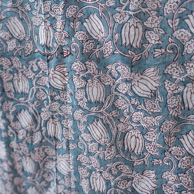 〔各色あり〕使い方は自由！ウッドブロックプリントのマルチクロス〔約180cm×約110cm〕 3 - 柄を拡大してみました。