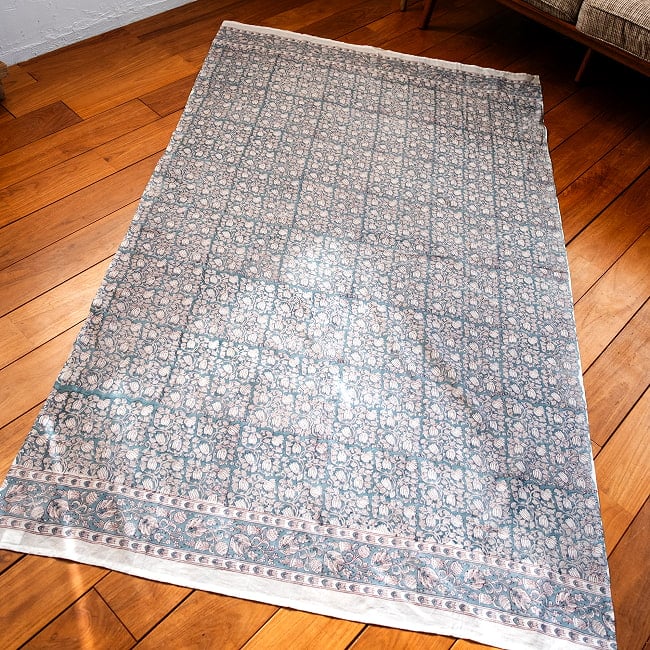 〔各色あり〕使い方は自由！ウッドブロックプリントのマルチクロス〔約180cm×約110cm〕 5 - 全体を広げてみました