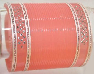 30本組みラジャスタニバングルの商品写真