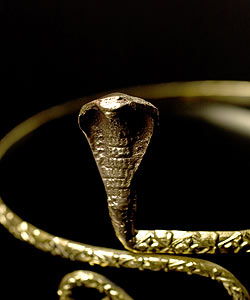 ナーガのゴールドバングル - サブ2